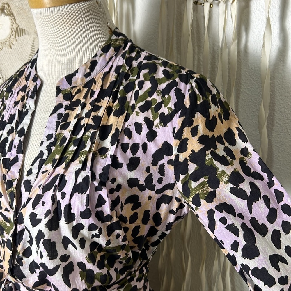 Veronica Beard Odette Cover Up Belted Shirtdress in Lilac Leopard Size XS - Picture 3 of 12